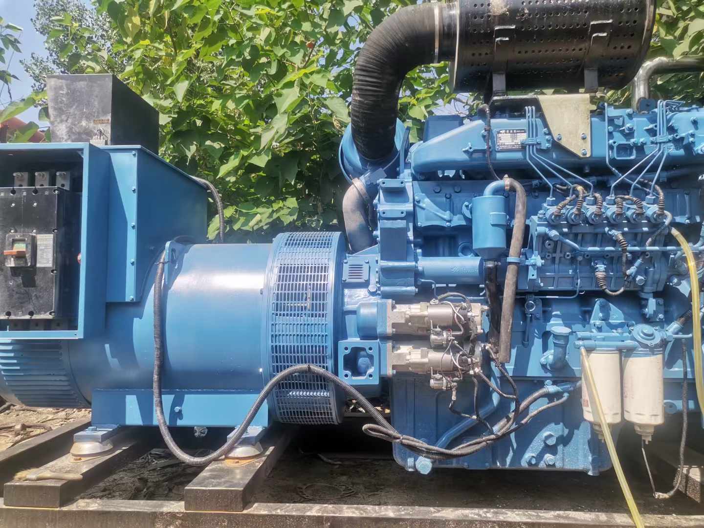 广汉详细说明降低 800kW 柴油发电机输出电流波动的方法