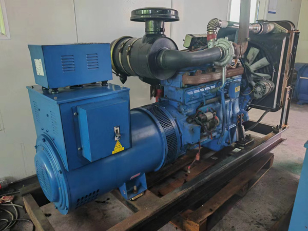 广汉100kW柴油发电机组使用多级机油有哪些优缺点？
